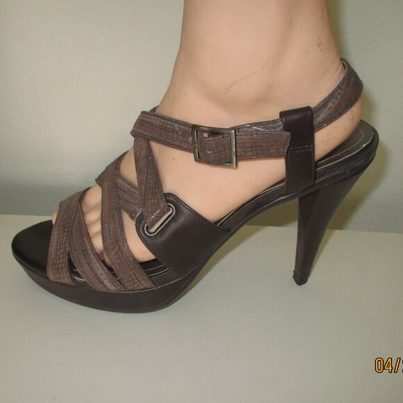 Kenneth Cole Reaction Womens Tan Leather Strappy Slingback Heel Sandal - 7M - Picture 5 of 9